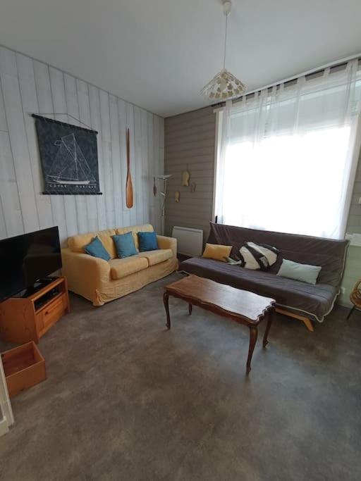 Maison Familiale Au Chenal กรังด์-ฟอร์ท-ฟิลิปป์ ภายนอก รูปภาพ